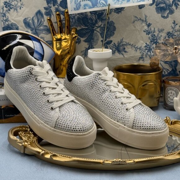 🆕 KURT GEIGER LONDON 🧿 NWOT Laney Silver Crystal Low Top Sneaker, Sz 39 US 8.5 - Picture 6 of 16